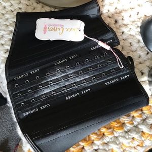 Luxx Curves 3xs waist trainer